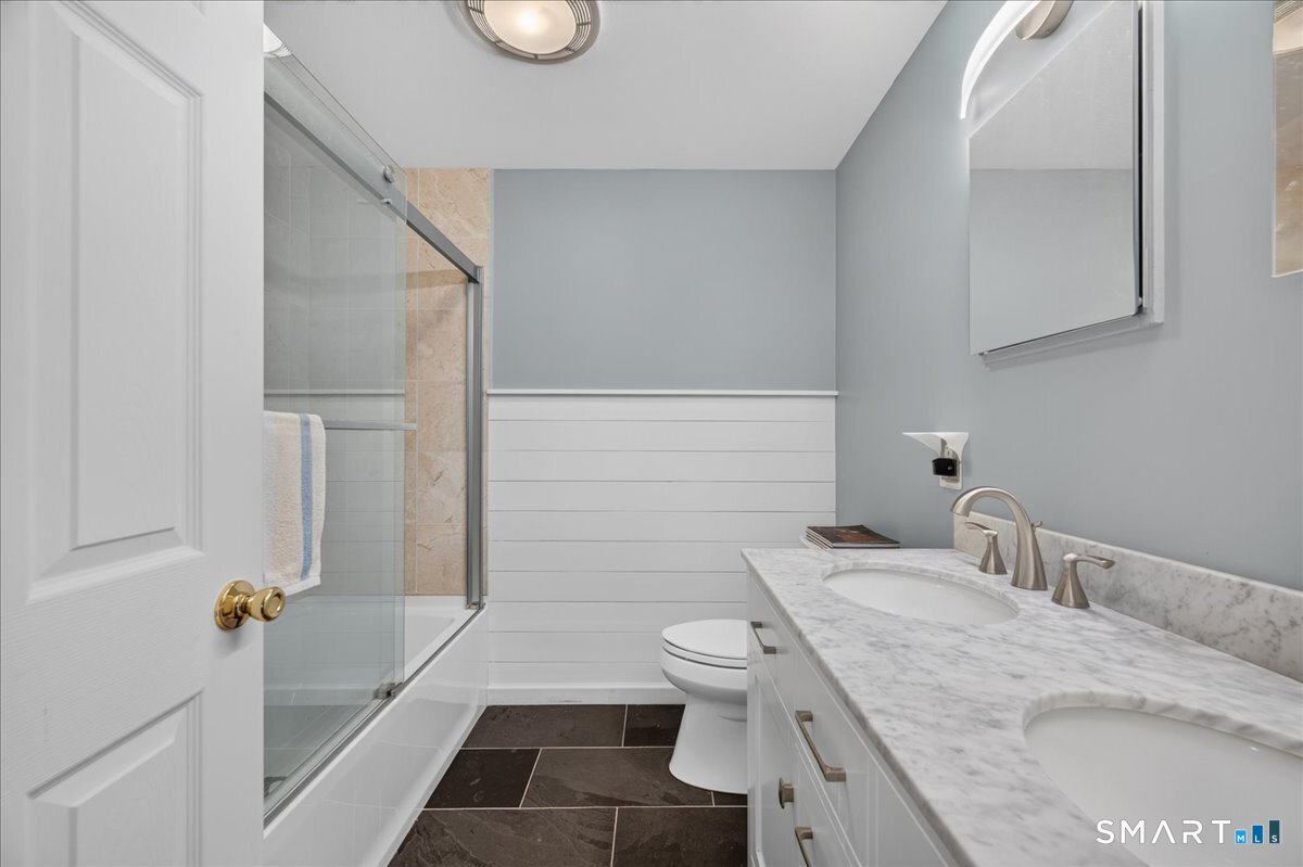 19 Hayes Avenue Ellington CT 06029
