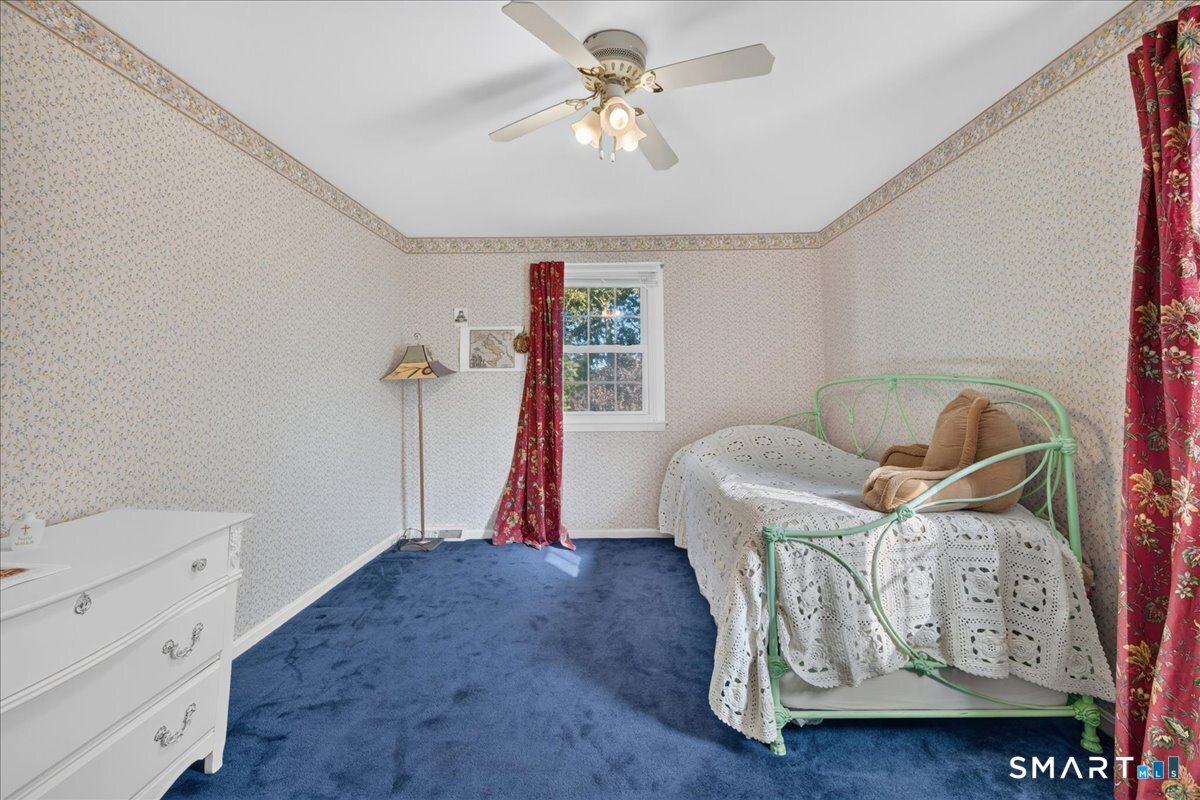 19 Hayes Avenue Ellington CT 06029