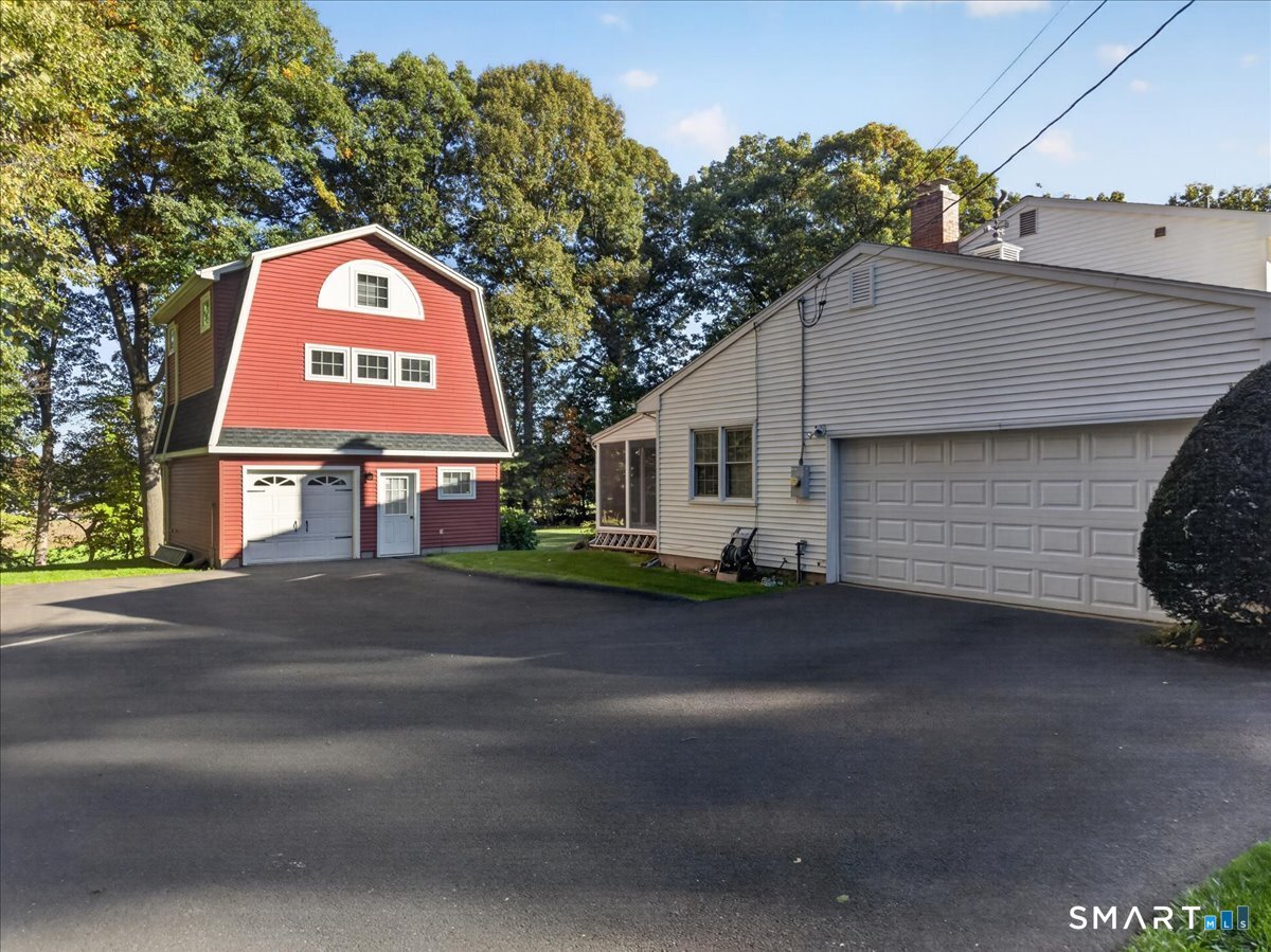 19 Hayes Avenue Ellington CT 06029