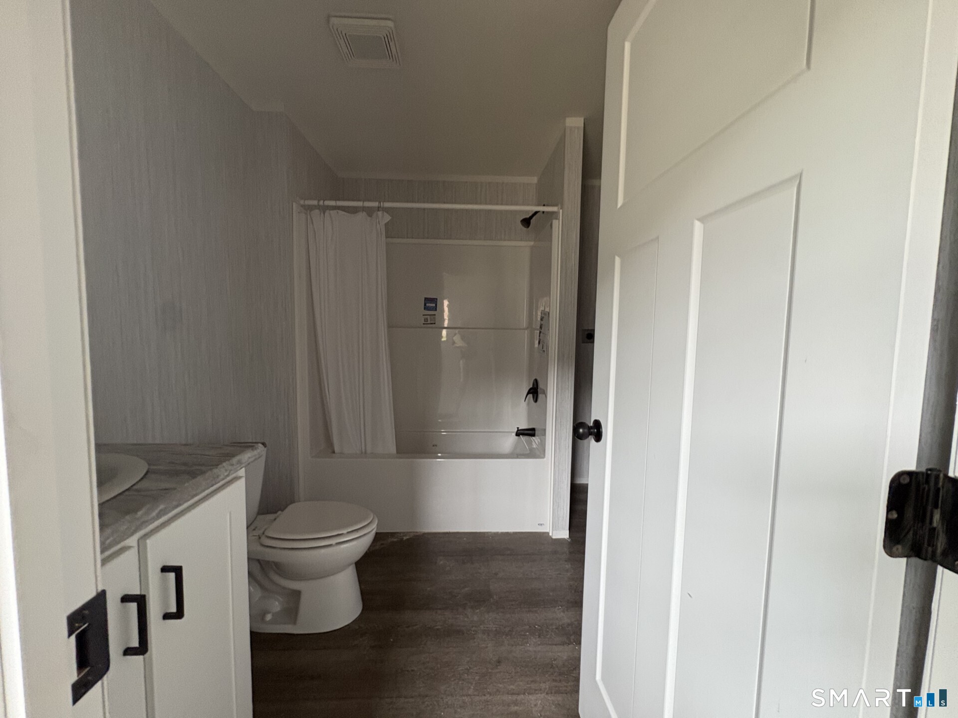 1251-2 Old Colony Road Wallingford CT 06492