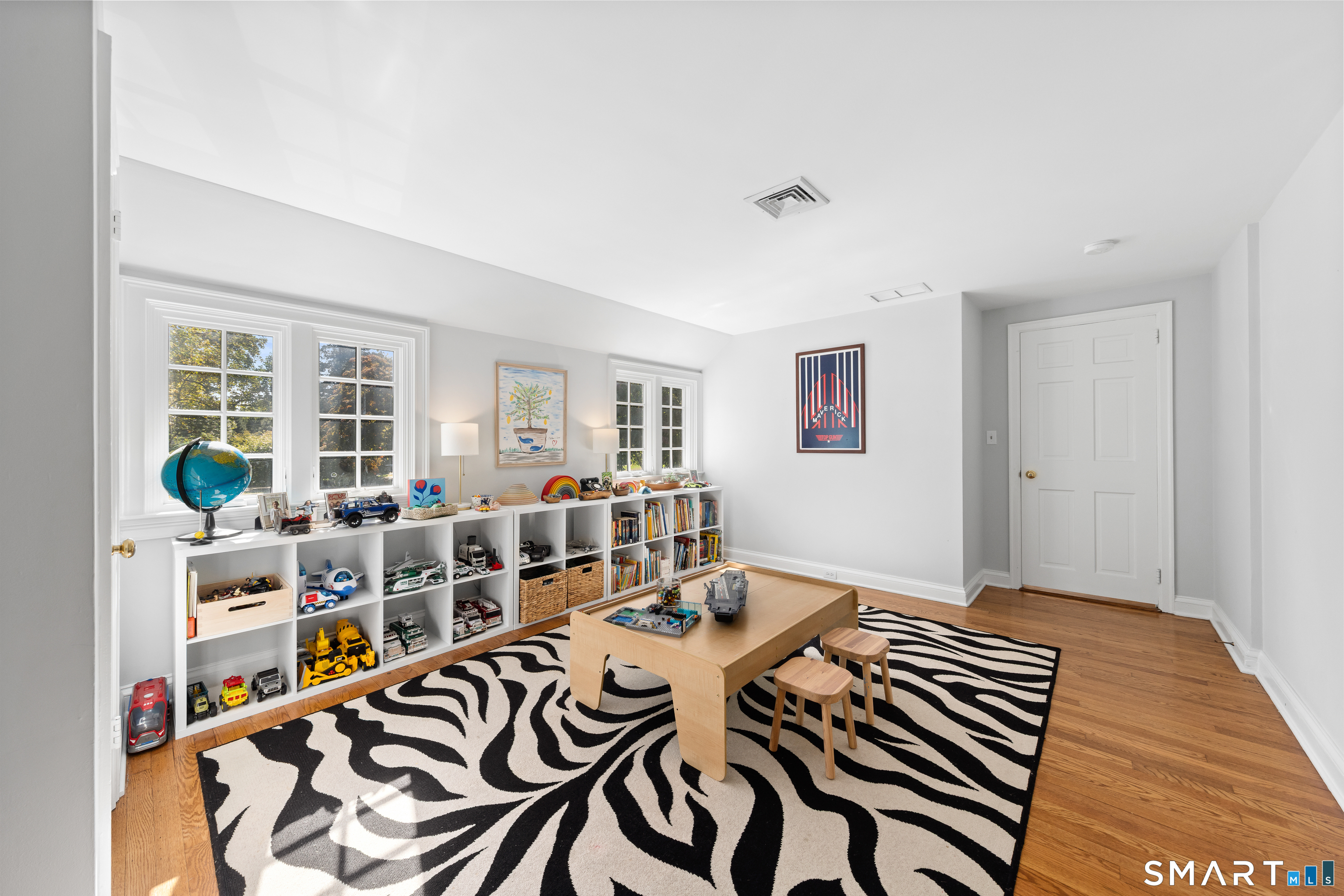 25 Point O Woods Road Darien CT 06820