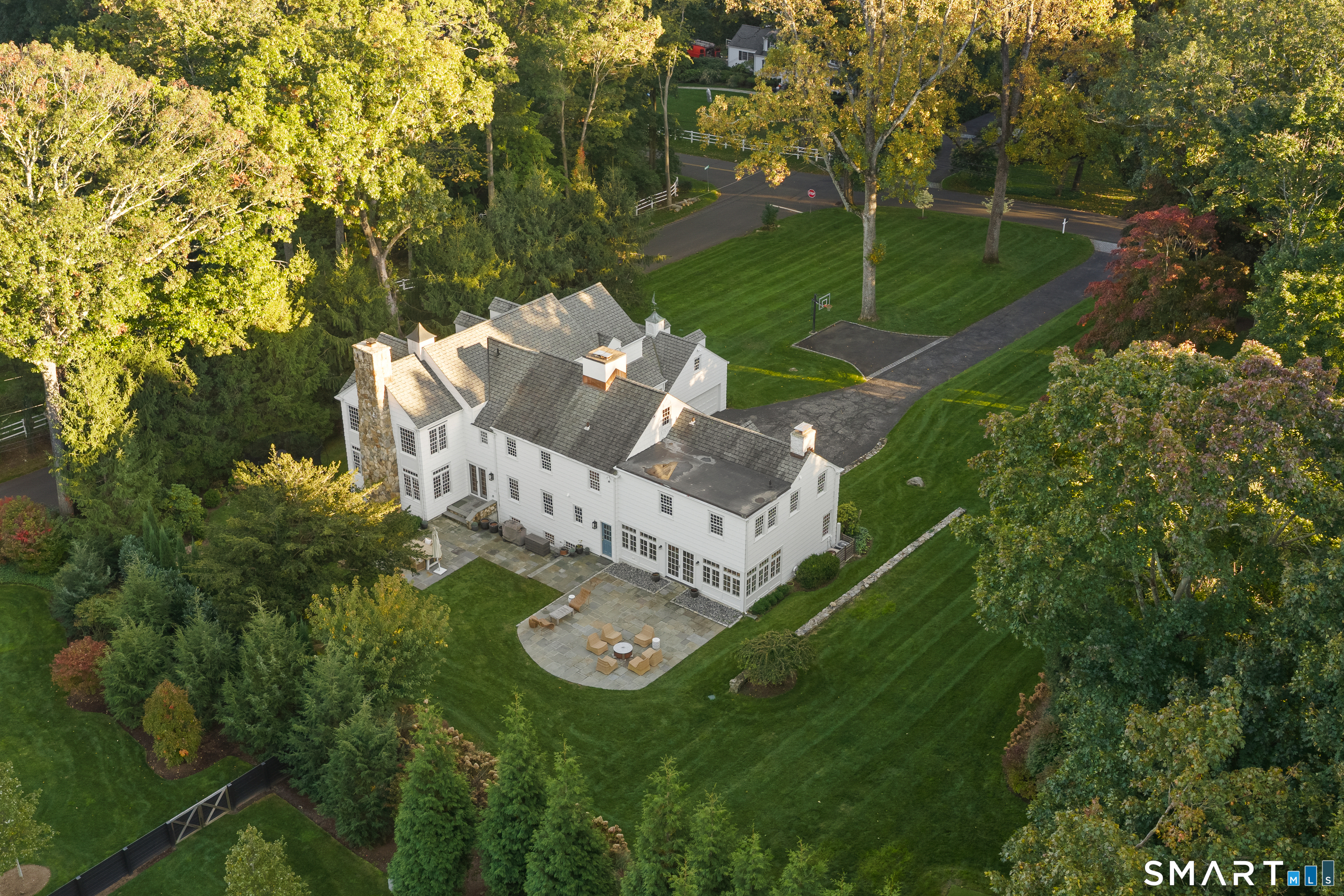 25 Point O Woods Road Darien CT 06820