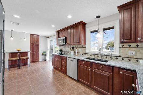3 Standish Road Ellington CT 06029