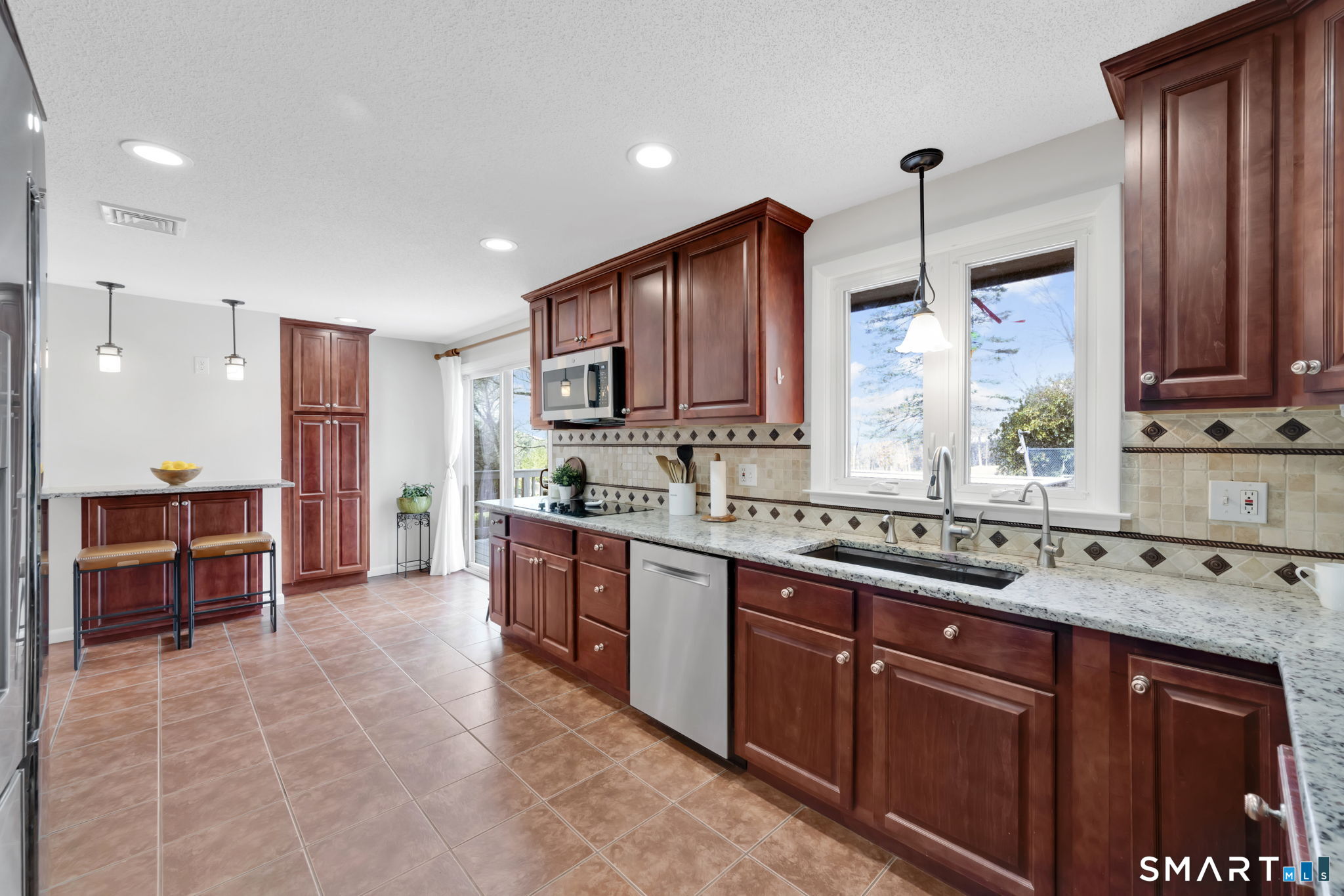 3 Standish Road Ellington CT 06029