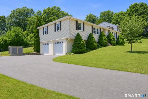 4 Pierson Drive West Haven CT 06516
