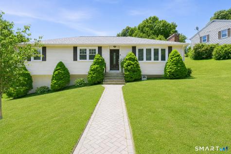4 Pierson Drive West Haven CT 06516