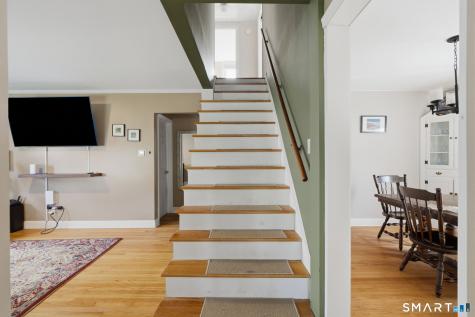 17 Carol Drive Manchester CT 06040