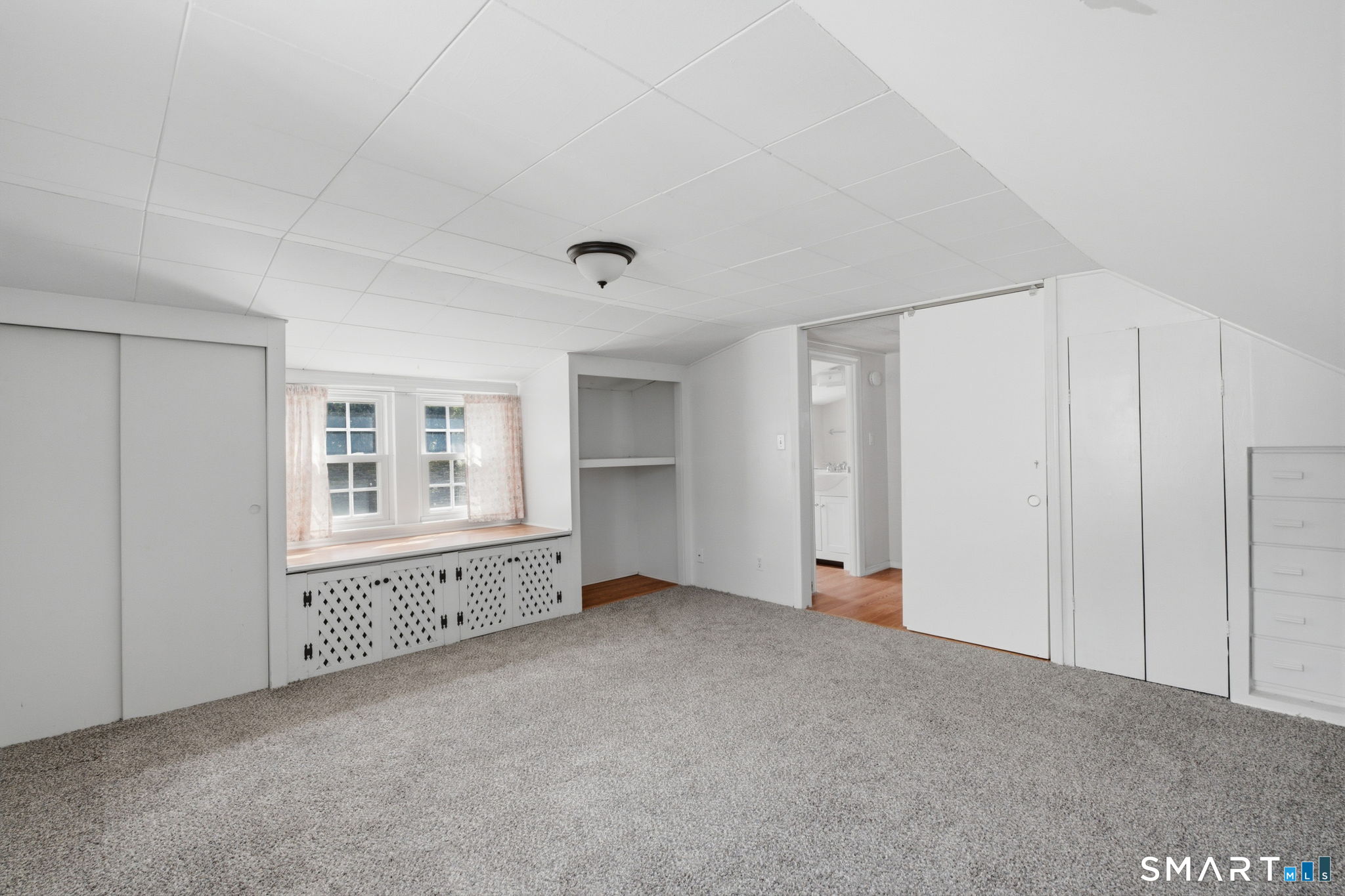 17 Carol Drive Manchester CT 06040