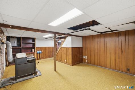 17 Carol Drive Manchester CT 06040