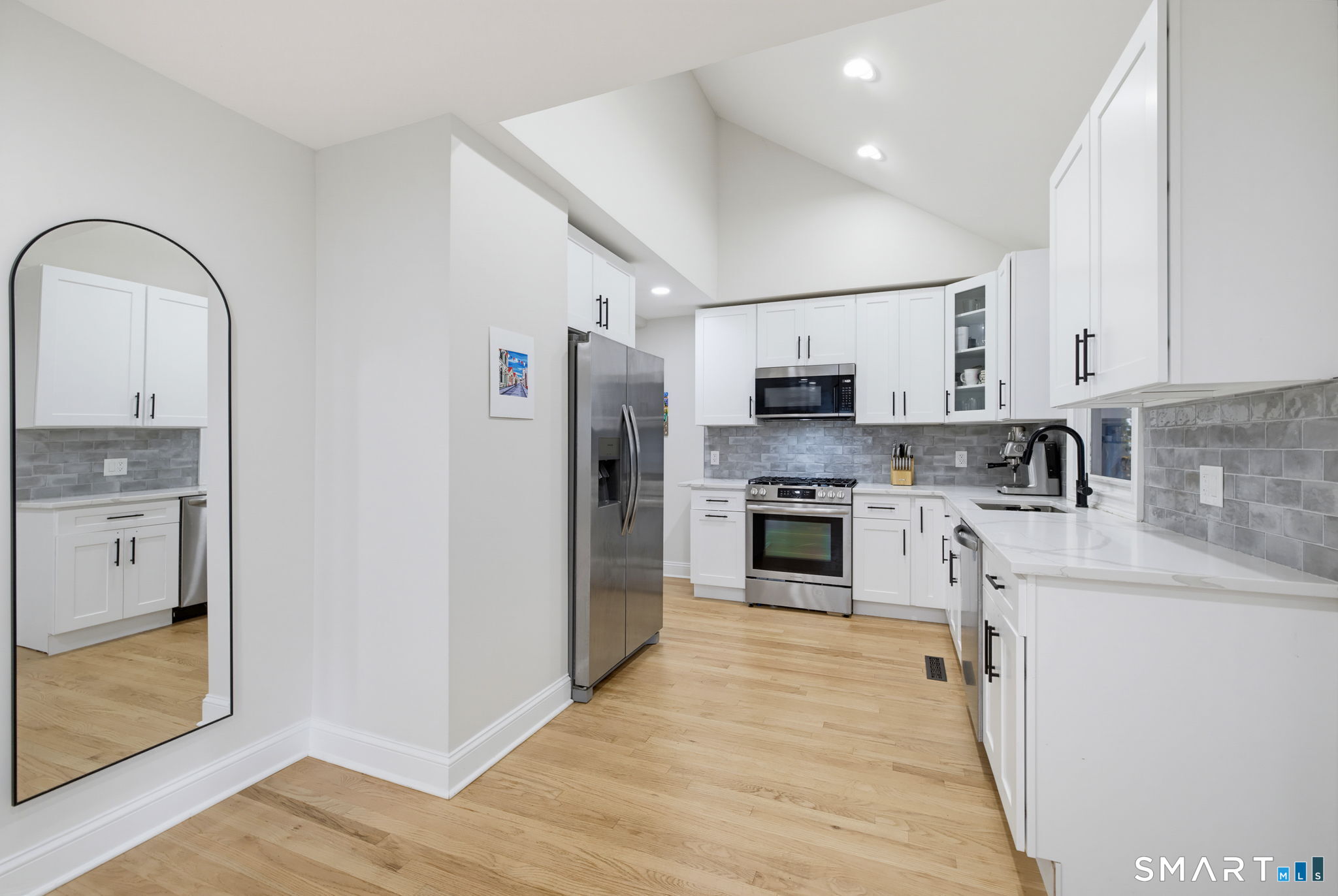 107 Botsford Avenue Milford CT 06460