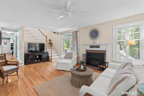 7 Tallwood Lane Simsbury CT 06089