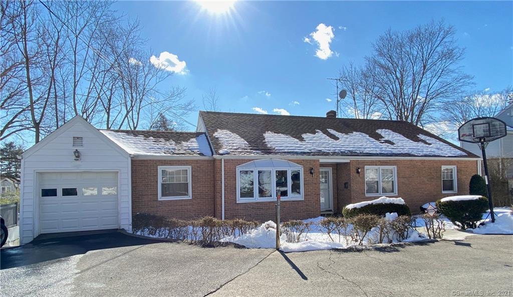 8 Lower Rocks Lane Norwalk CT 06851