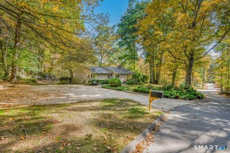 84 Turtleback Road Wilton CT 06897