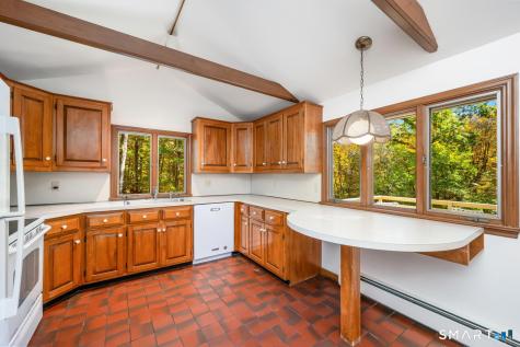84 Turtleback Road Wilton CT 06897
