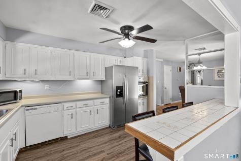150 Hilltop Lane West Haven CT 06516