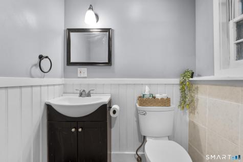 150 Hilltop Lane West Haven CT 06516