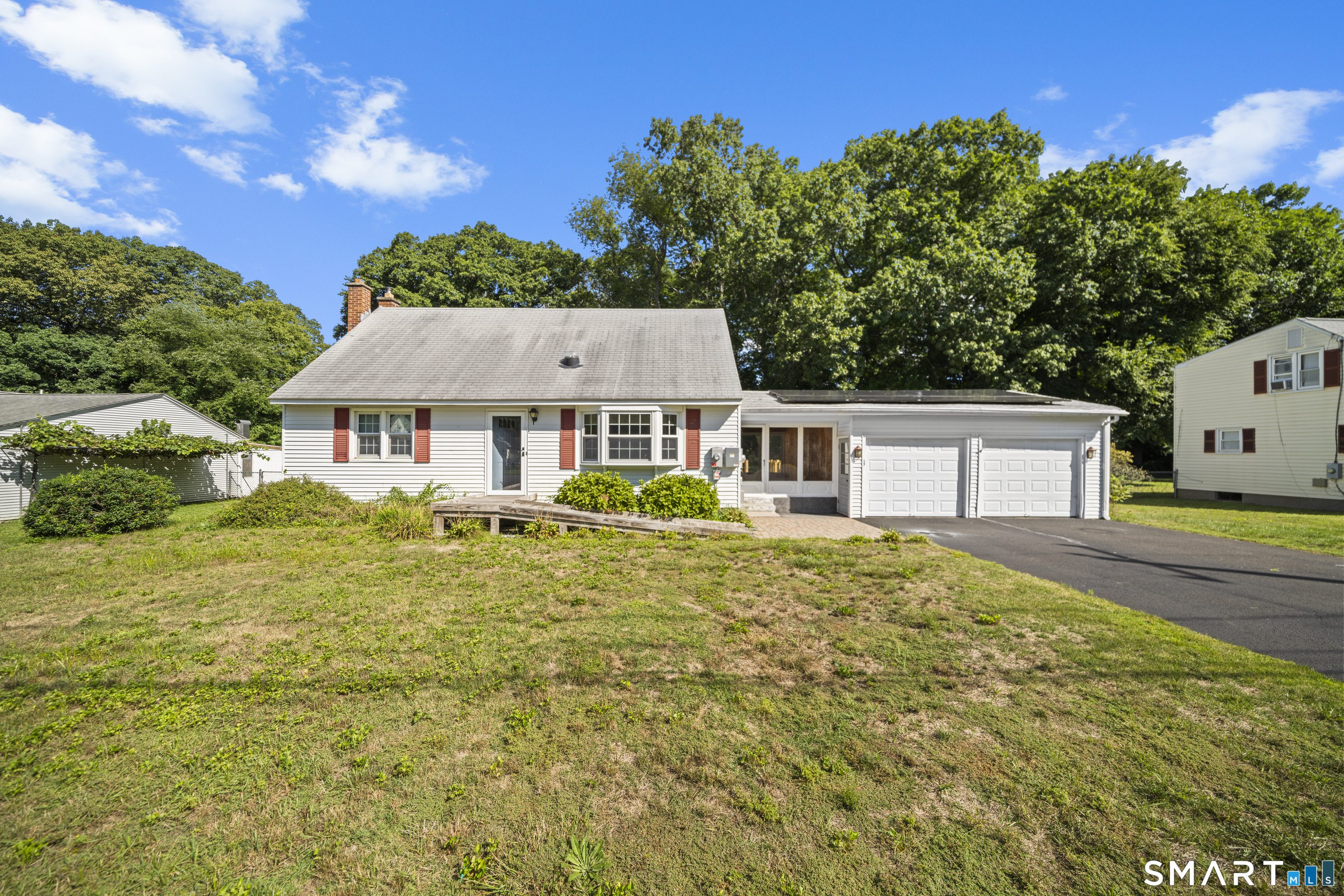 17 Queen Street Enfield CT 06082