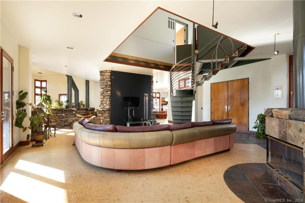 27 Ridge Road Canton CT 06019