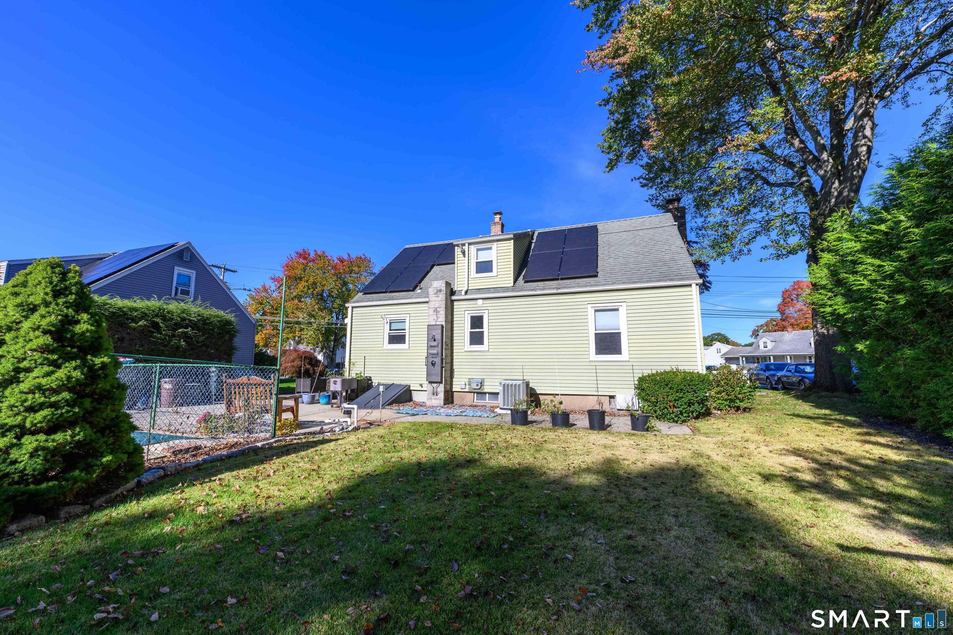 2 Arthur Road East Haven CT 06512