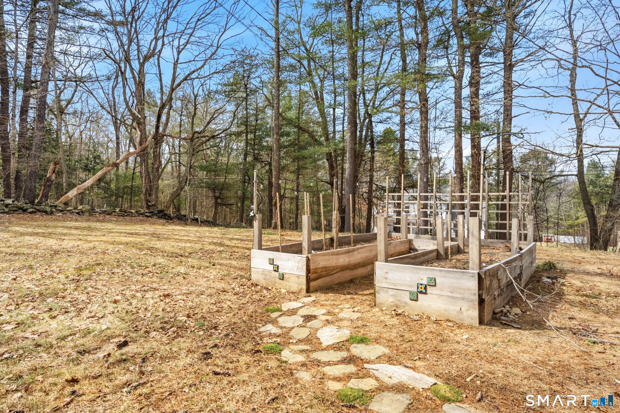 70 Hawkins Road Woodstock CT 06282