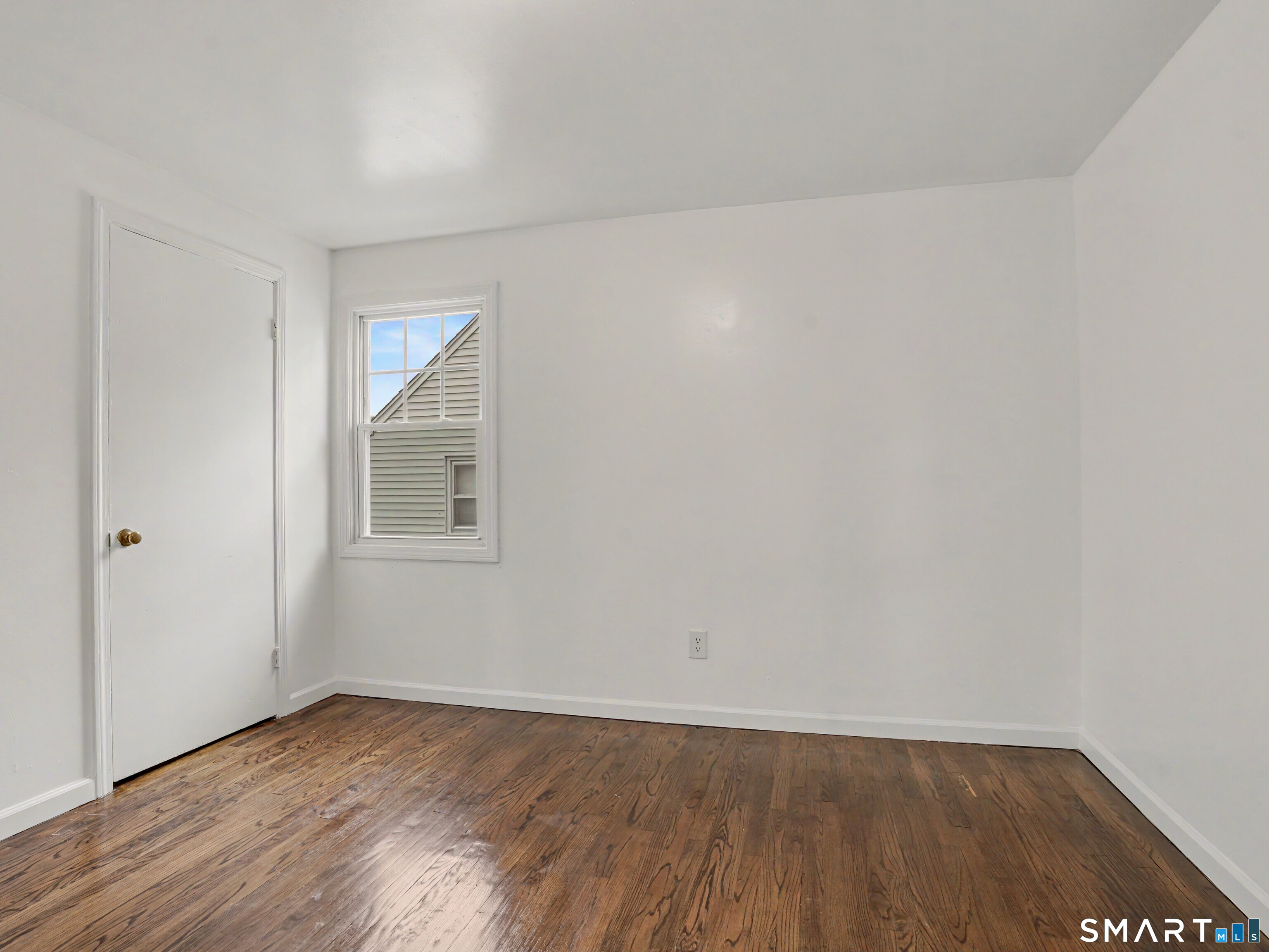 35 Oakleaf Street Bridgeport CT 06606