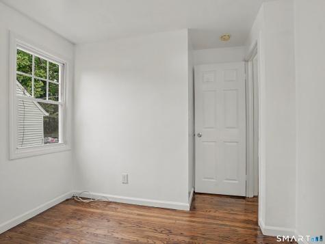 35 Oakleaf Street Bridgeport CT 06606