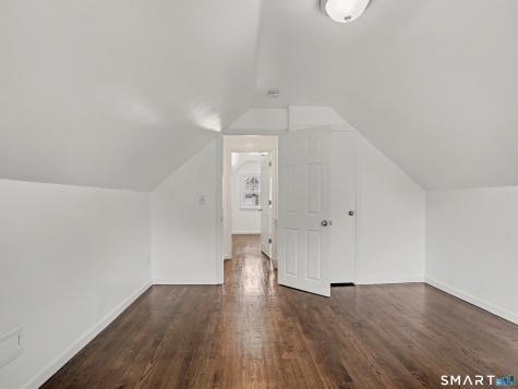 35 Oakleaf Street Bridgeport CT 06606