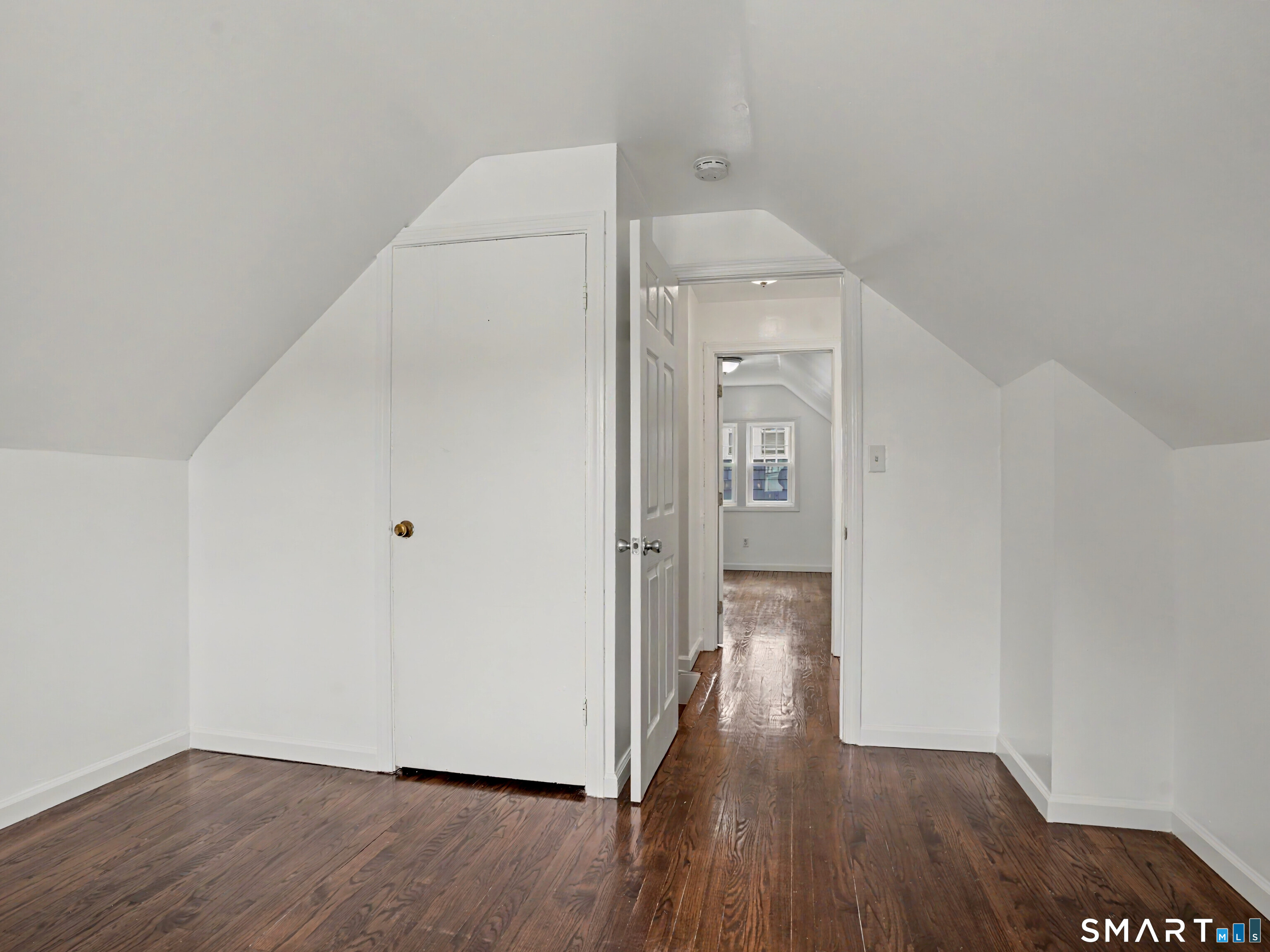 35 Oakleaf Street Bridgeport CT 06606