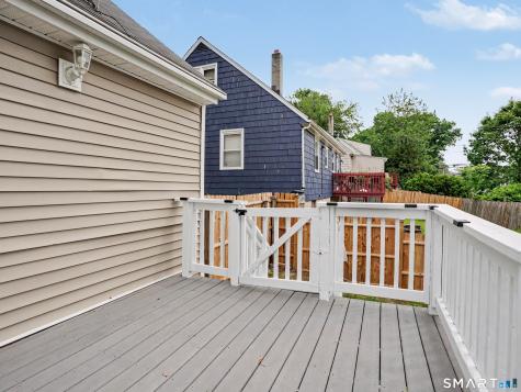 35 Oakleaf Street Bridgeport CT 06606