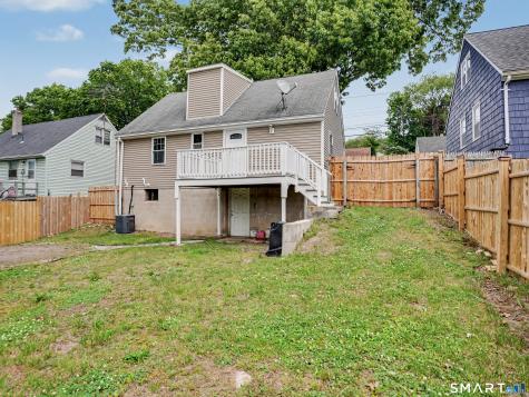 35 Oakleaf Street Bridgeport CT 06606