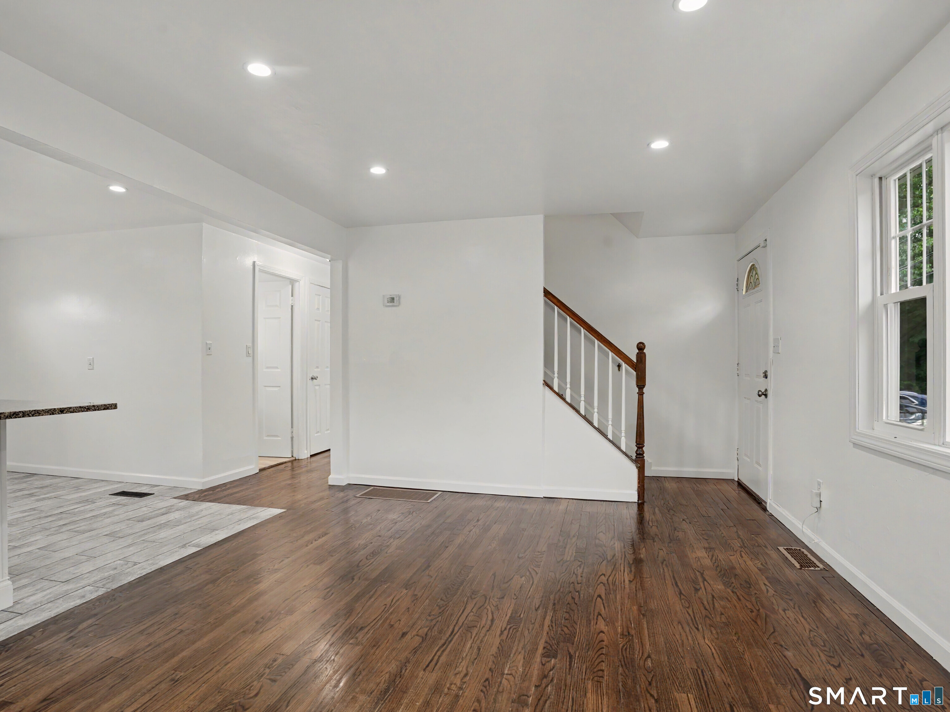 35 Oakleaf Street Bridgeport CT 06606