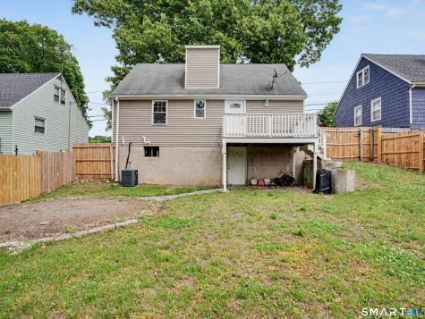 35 Oakleaf Street Bridgeport CT 06606