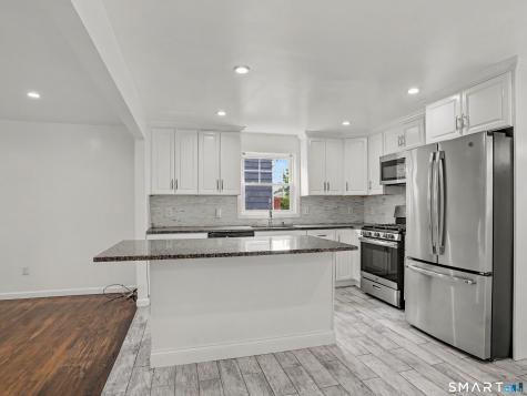 35 Oakleaf Street Bridgeport CT 06606