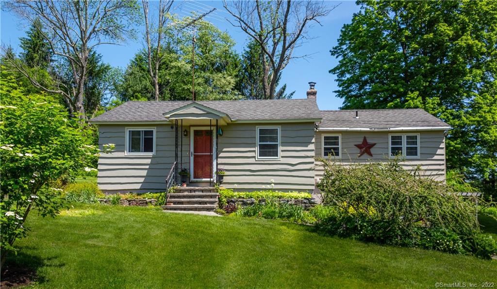 8 Holland Road Sharon CT 06069
