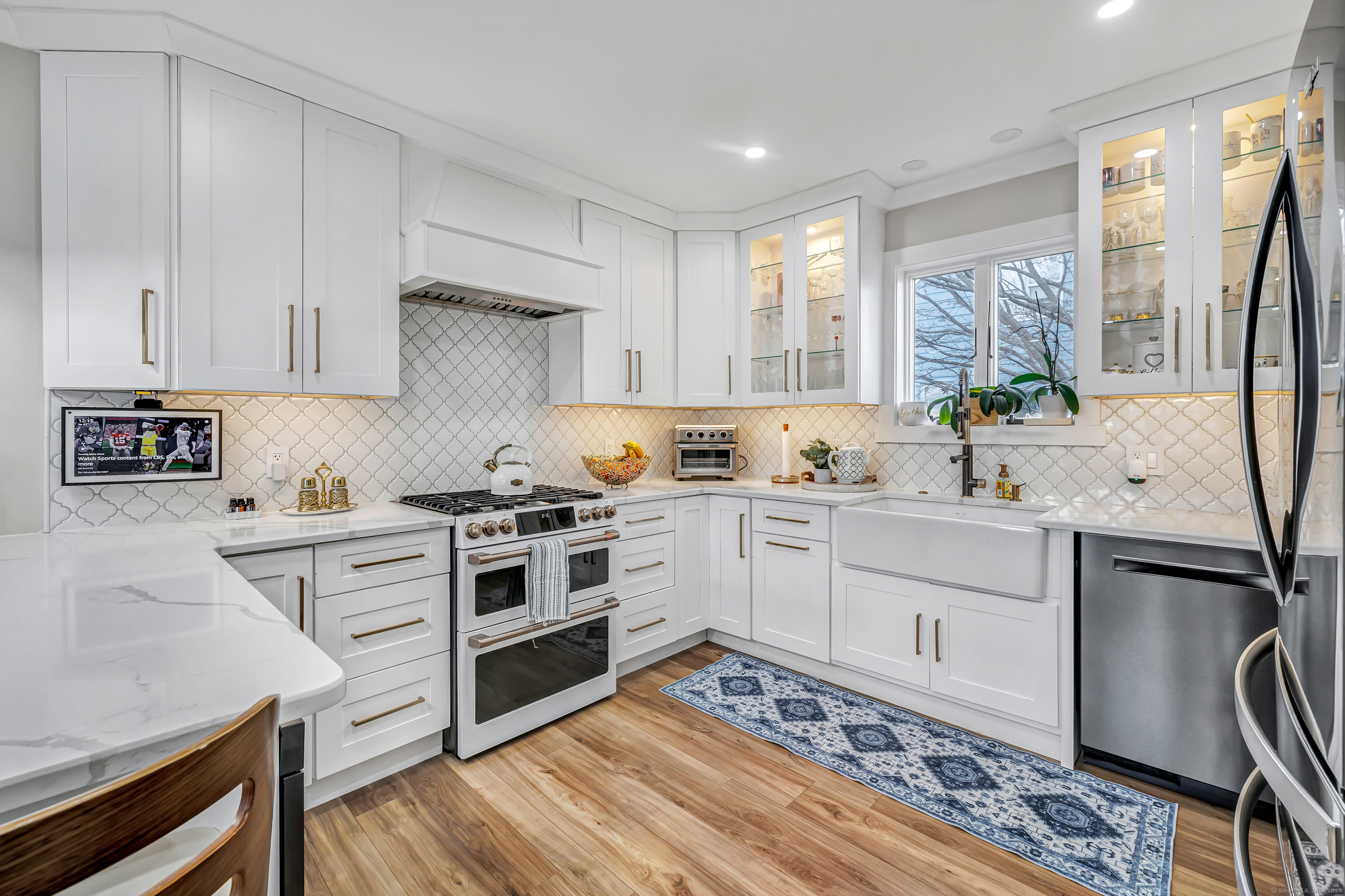 100 Sampson Street Bridgeport CT 06606