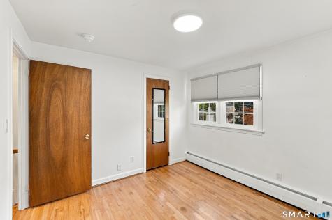 102 Clarendon Terrace Newington CT 06111