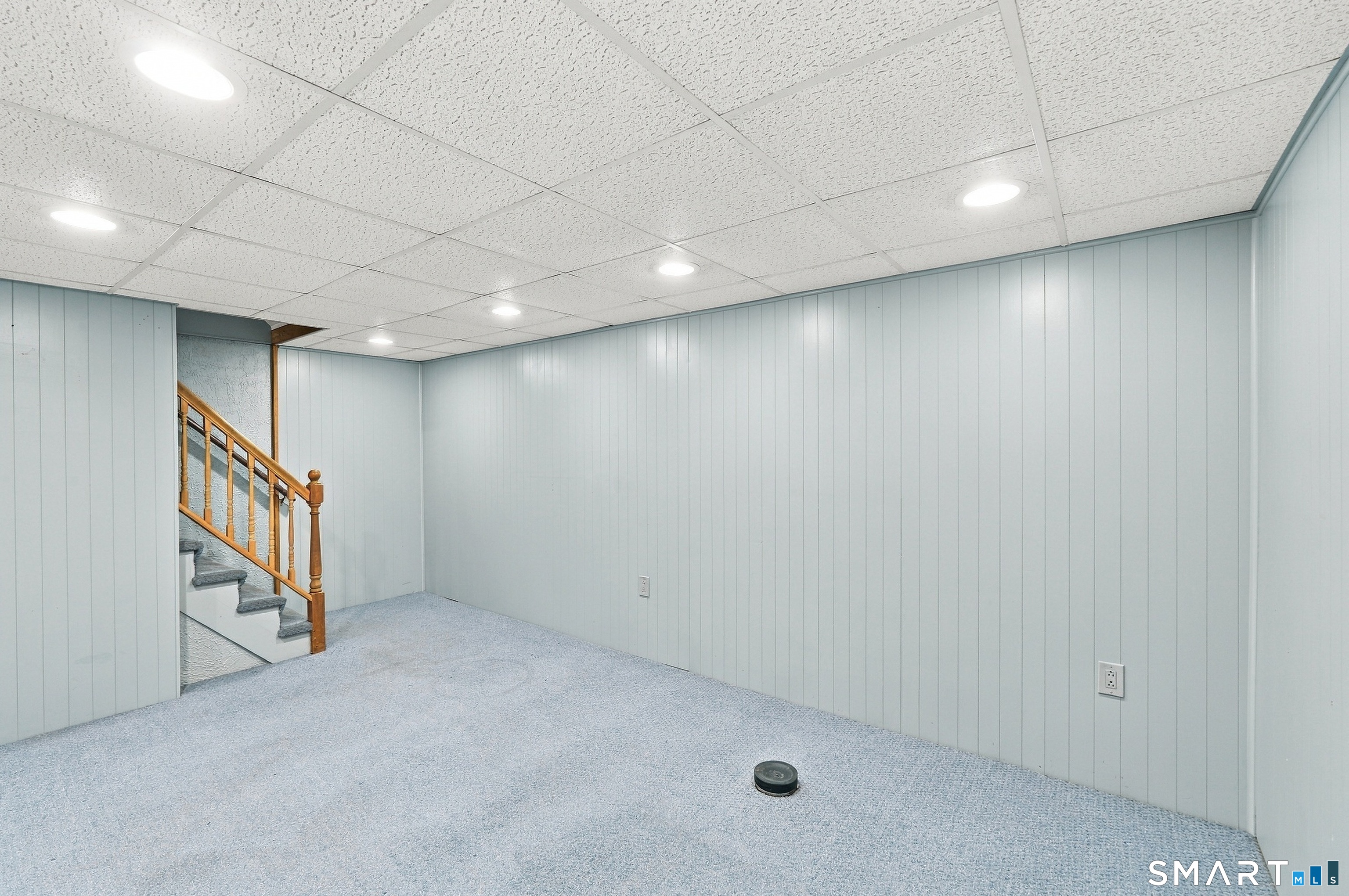 102 Clarendon Terrace Newington CT 06111