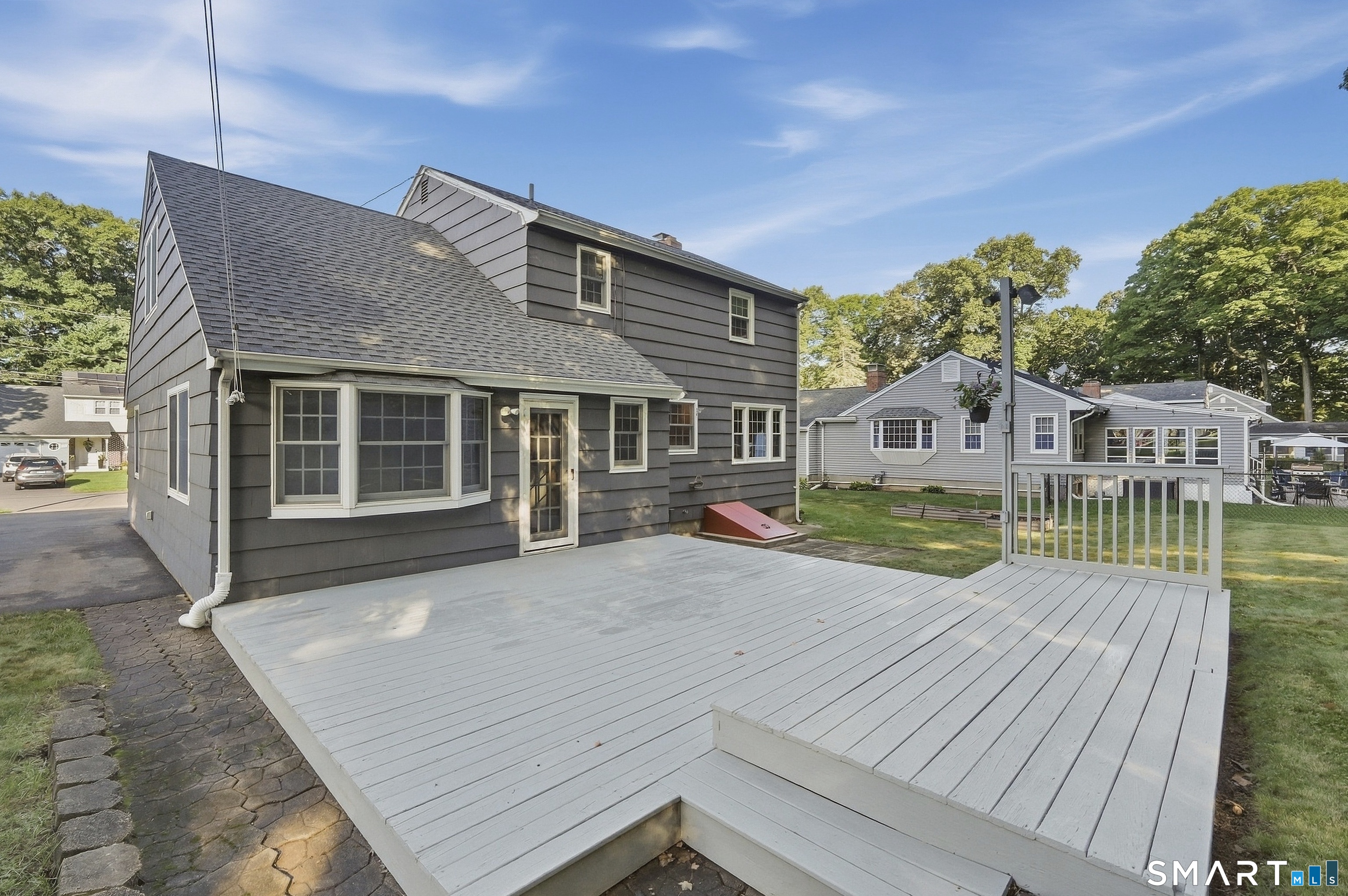 102 Clarendon Terrace Newington CT 06111