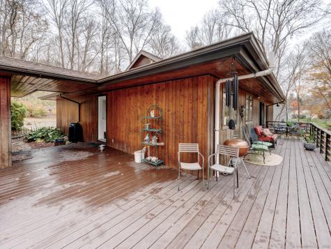 241 Wormwood Hill Road Mansfield CT 06250