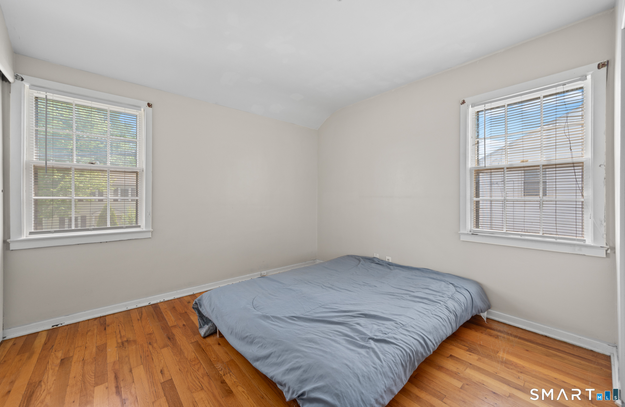 4 Waddell Road Manchester CT 06040