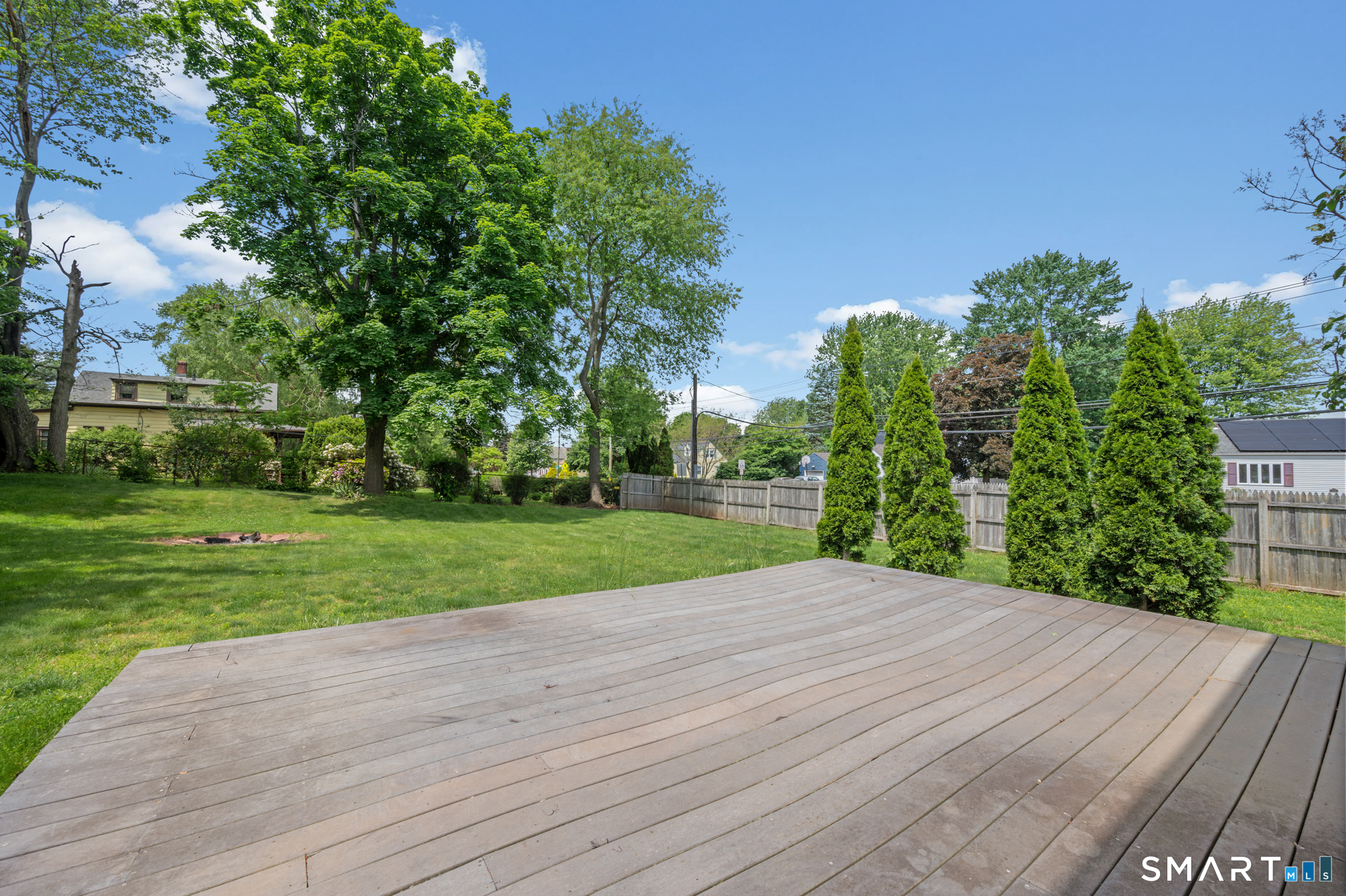 4 Waddell Road Manchester CT 06040