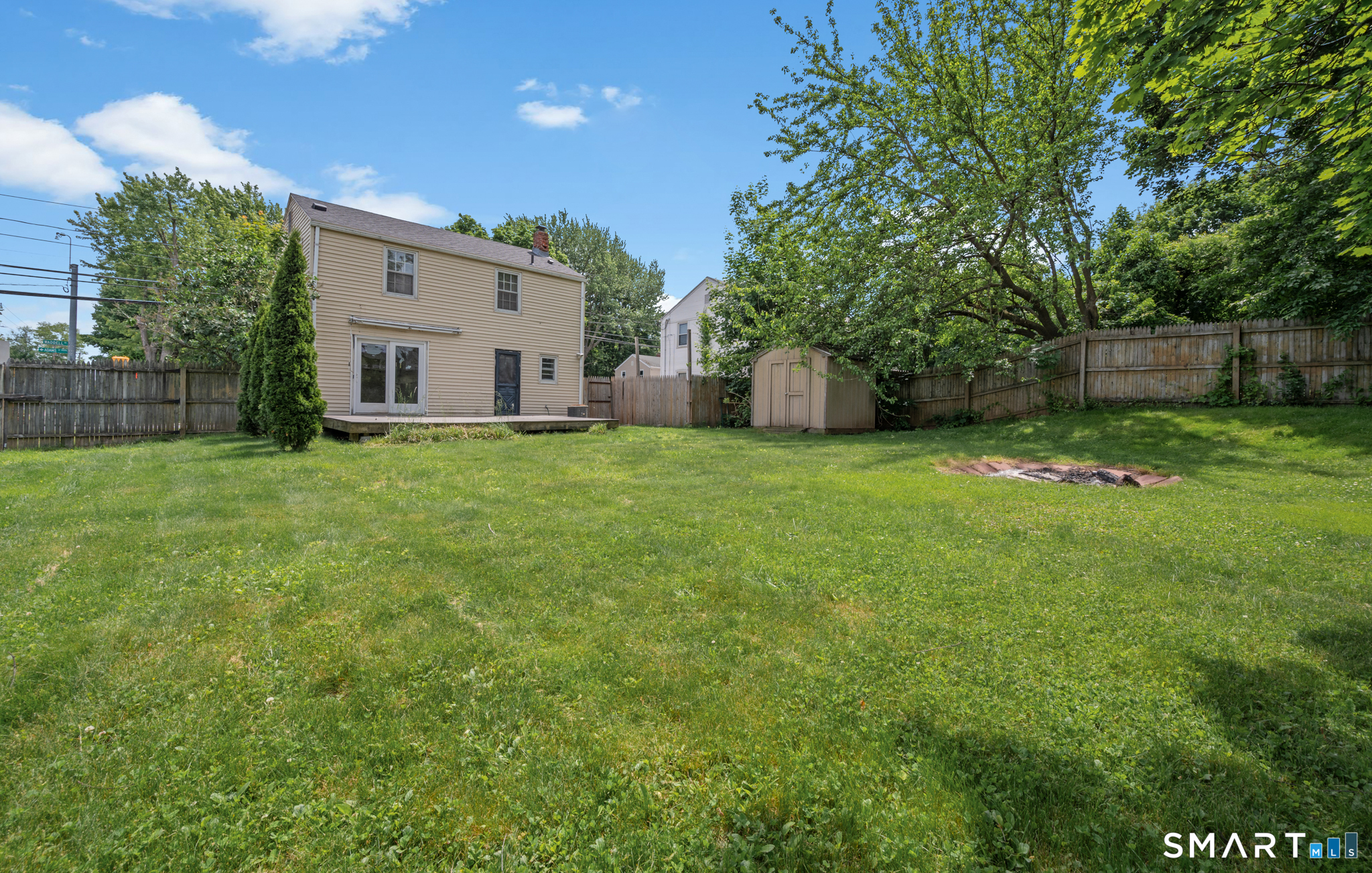 4 Waddell Road Manchester CT 06040
