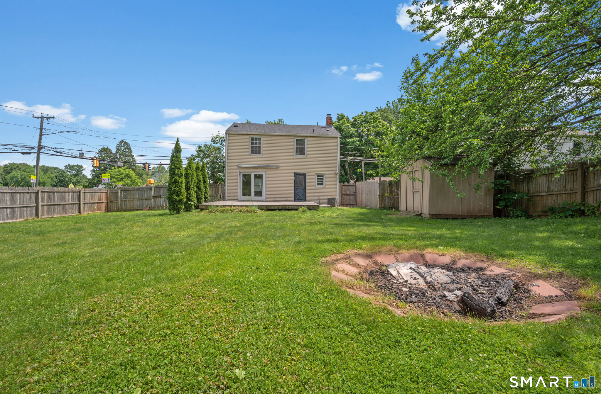 4 Waddell Road Manchester CT 06040