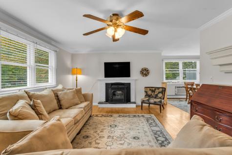 22 Lincoln Road Clinton CT 06413