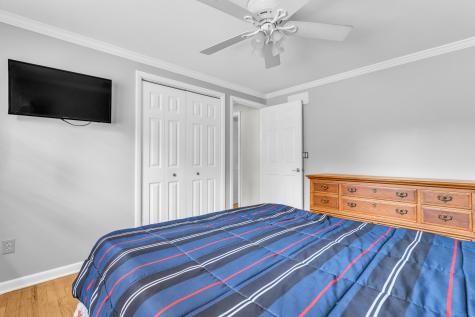 22 Lincoln Road Clinton CT 06413