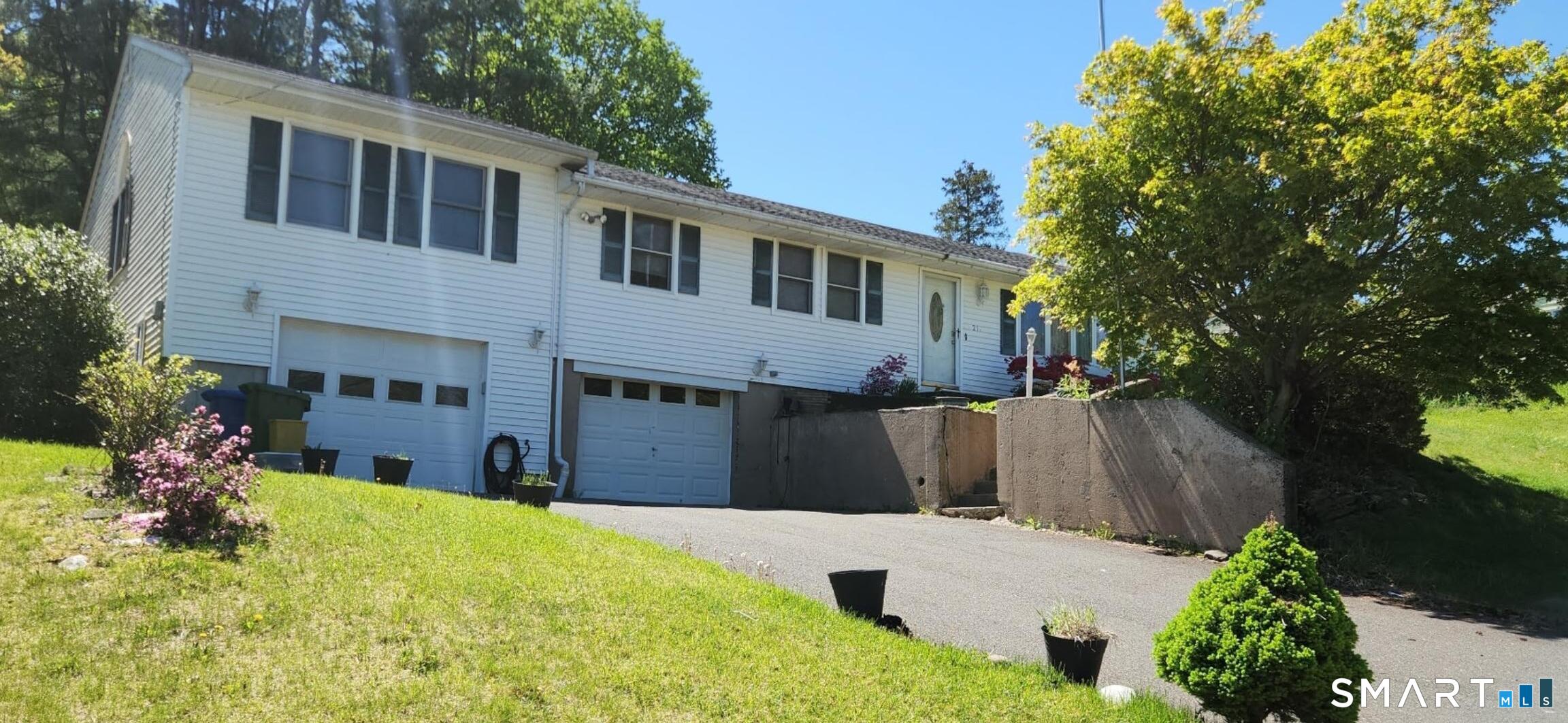 21 Brookview Avenue Wallingford CT 06492