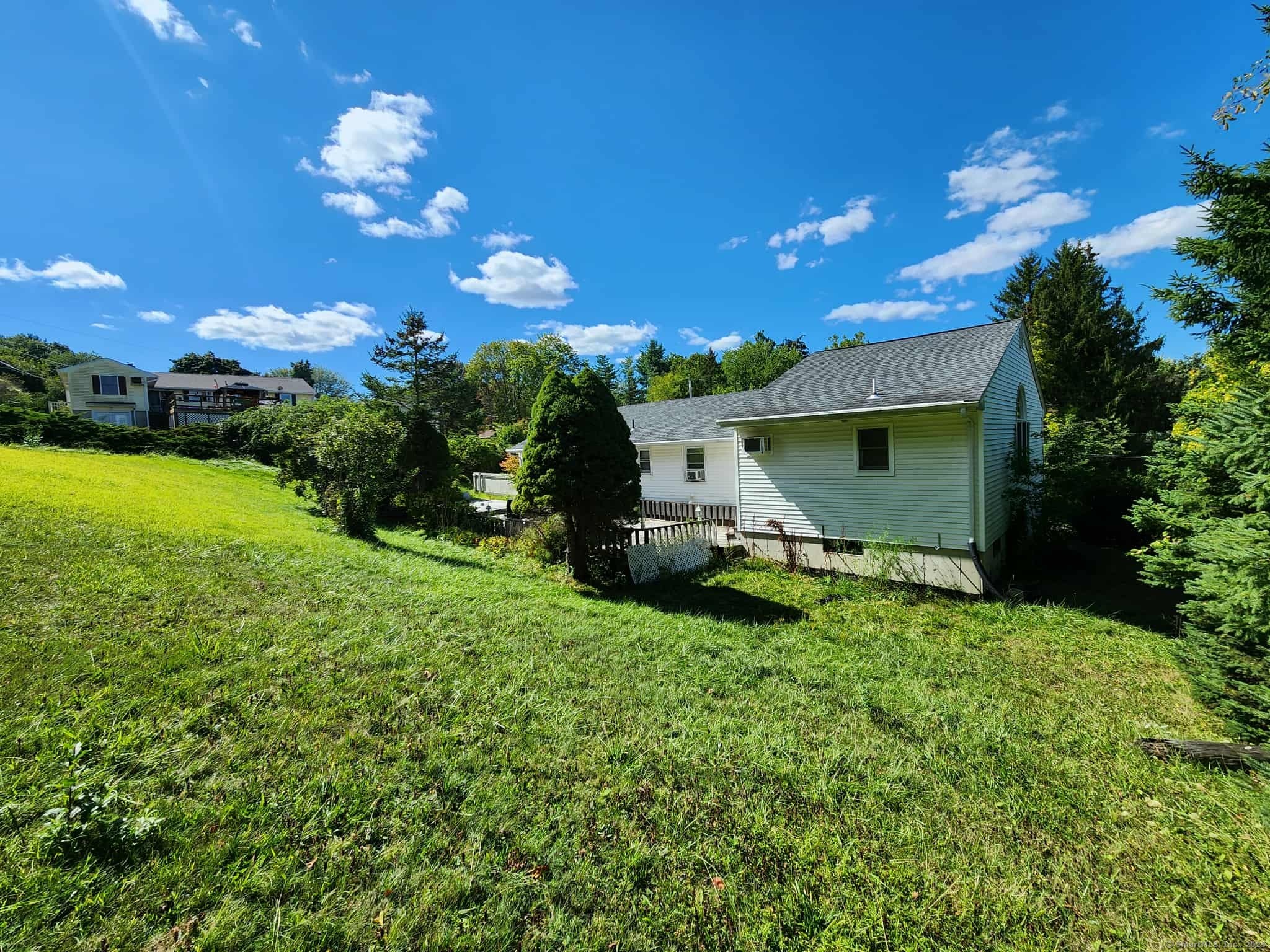 21 Brookview Avenue Wallingford CT 06492