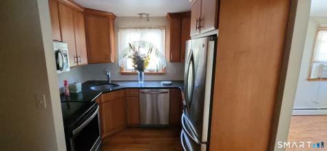 21 Brookview Avenue Wallingford CT 06492
