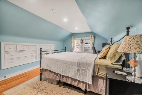 492 North Street Milford CT 06461