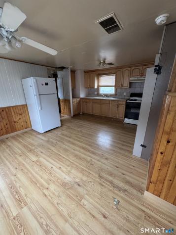 18 Coolridge Road Milford CT 06460